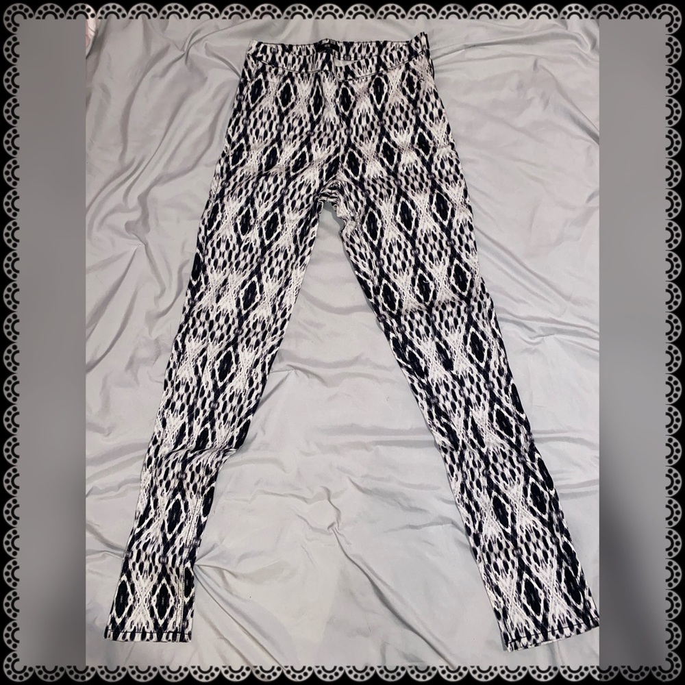 H&M patterned skinny pants